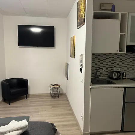 Clesioresidencebuonconsiglio דירה טרנטו